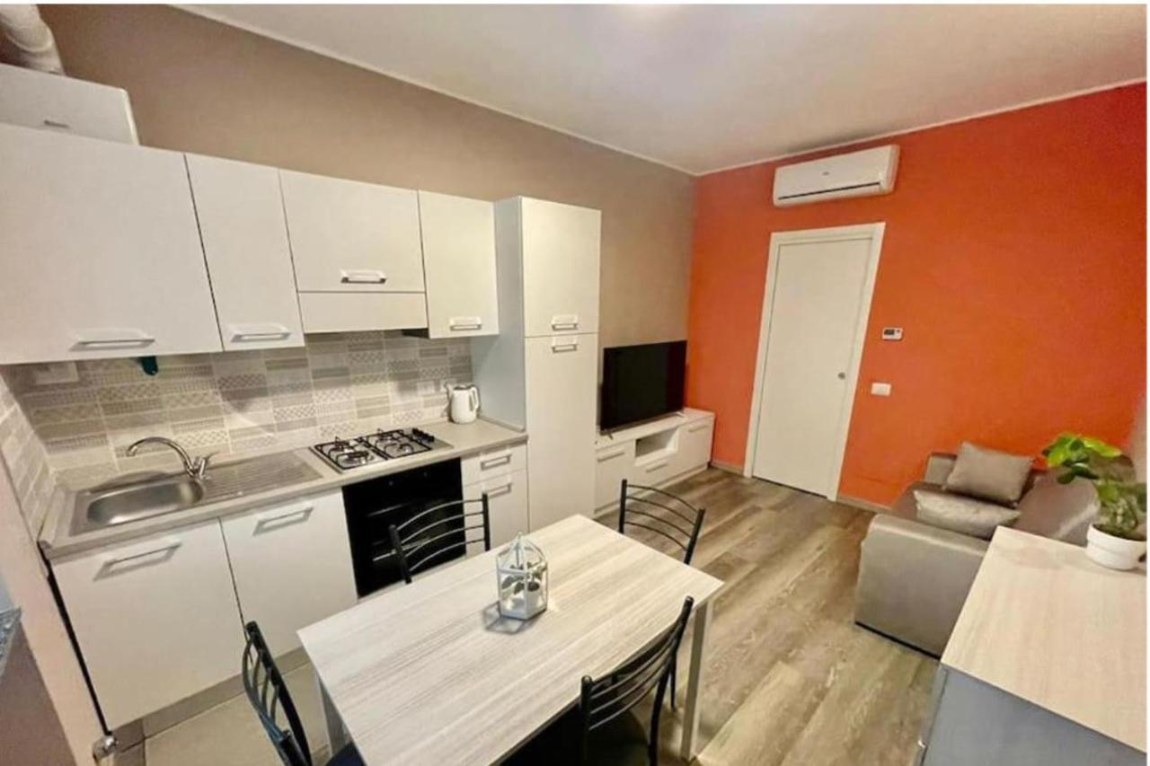 Appartamento In Centro A Milano Con A/C & Wi-Fi Екстер'єр фото