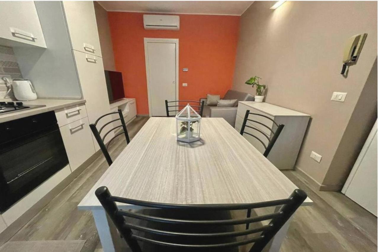 Appartamento In Centro A Milano Con A/C & Wi-Fi Екстер'єр фото